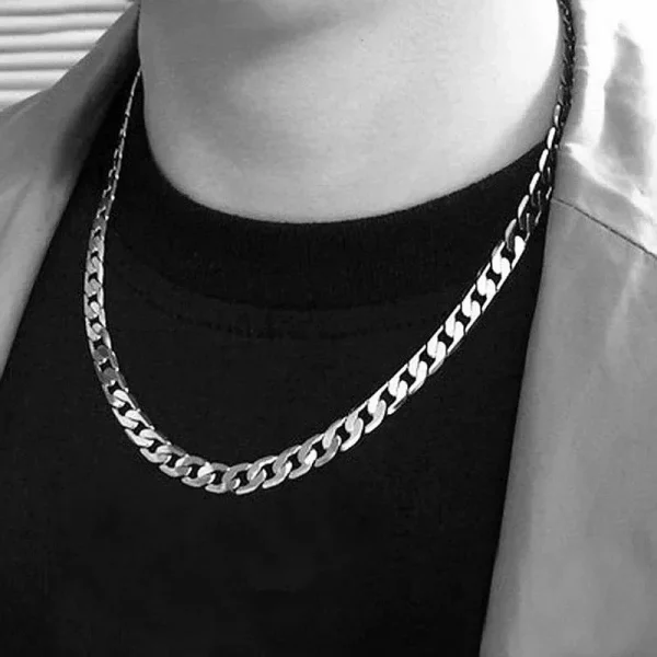 collier chaîne argentée