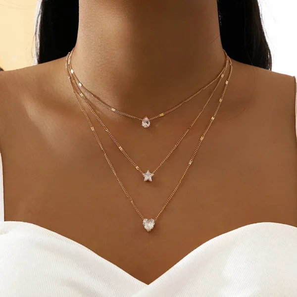 collier triple type diamant