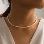 collier perles blanches